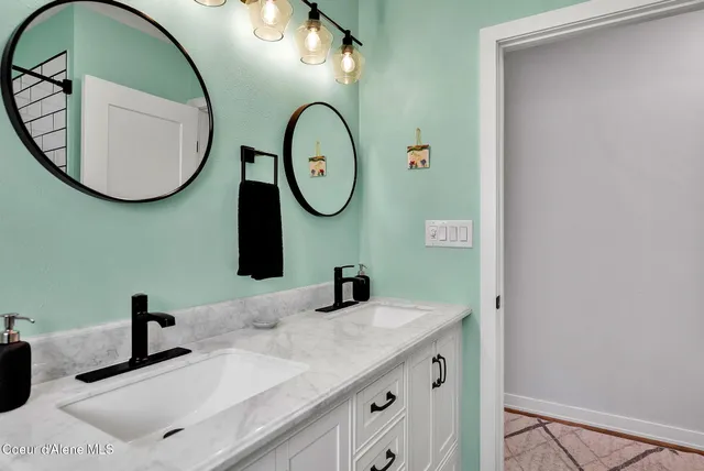 $435,000 | 2040 Washington Avenue, St. Maries, ID 83861