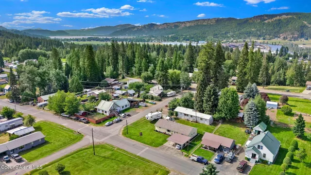 $435,000 | 2040 Washington Avenue, St. Maries, ID 83861