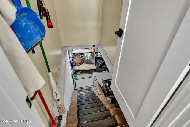 $435,000 | 2040 Washington Avenue, St. Maries, ID 83861