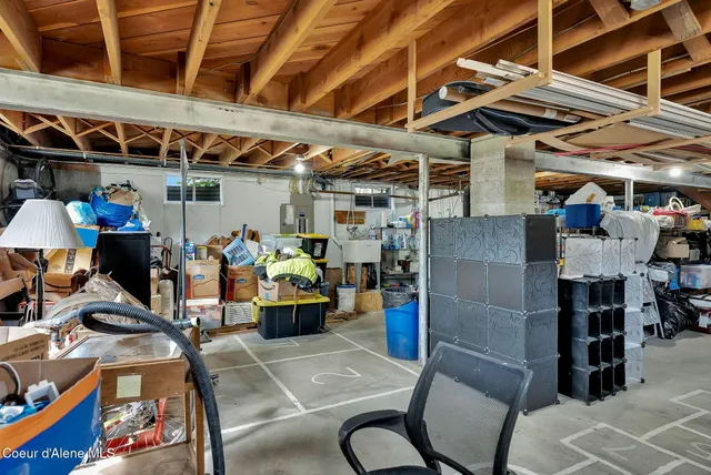 $435,000 | 2040 Washington Avenue, St. Maries, ID 83861