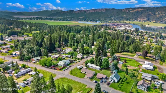 $435,000 | 2040 Washington Avenue, St. Maries, ID 83861