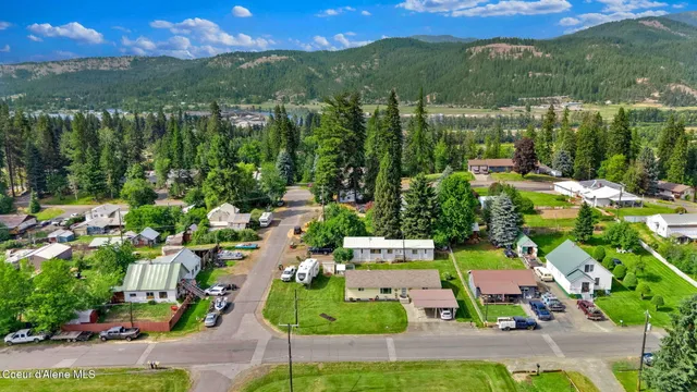 $435,000 | 2040 Washington Avenue, St. Maries, ID 83861