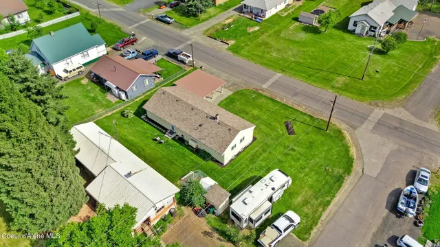 $435,000 | 2040 Washington Avenue, St. Maries, ID 83861