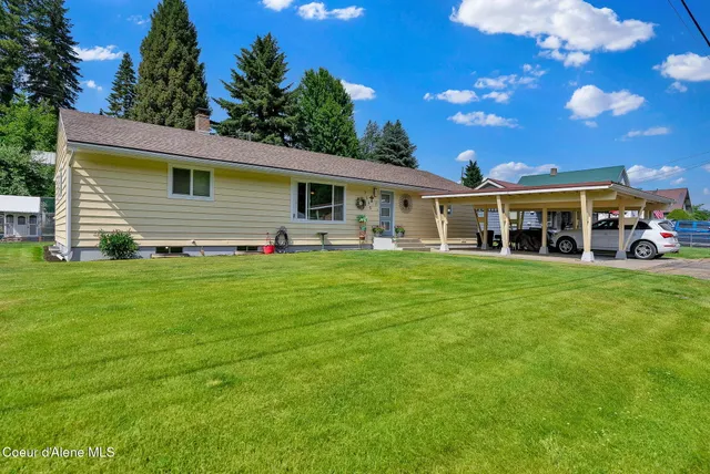 $435,000 | 2040 Washington Avenue, St. Maries, ID 83861