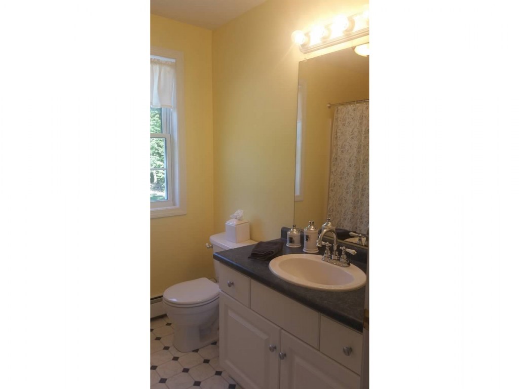 182 Beede Hill Road Fremont, NH 03044 - Photo 15 of 19