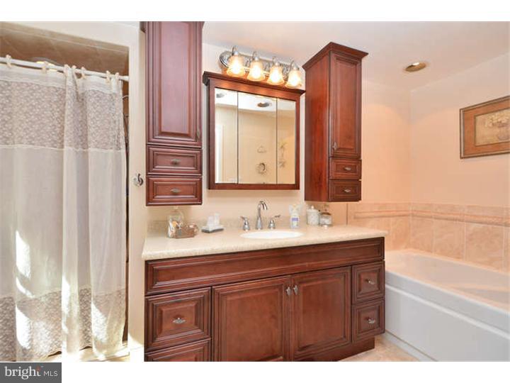 112 Deerfield Road Broomall, PA 19008 - Photo 11 of 25 Master Bathroom