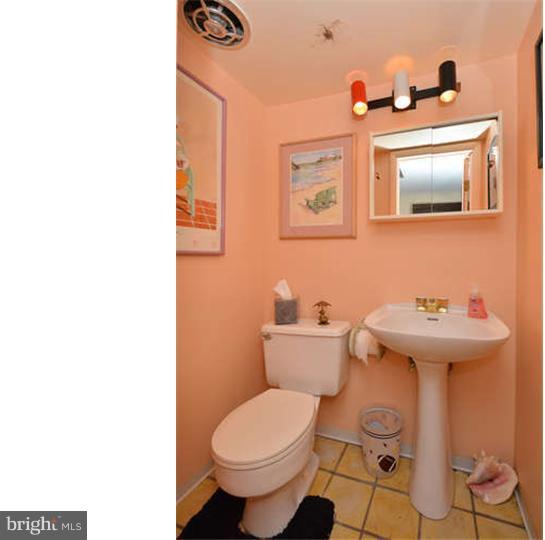 112 Deerfield Road Broomall, PA 19008 - Photo 19 of 25 Half Bath