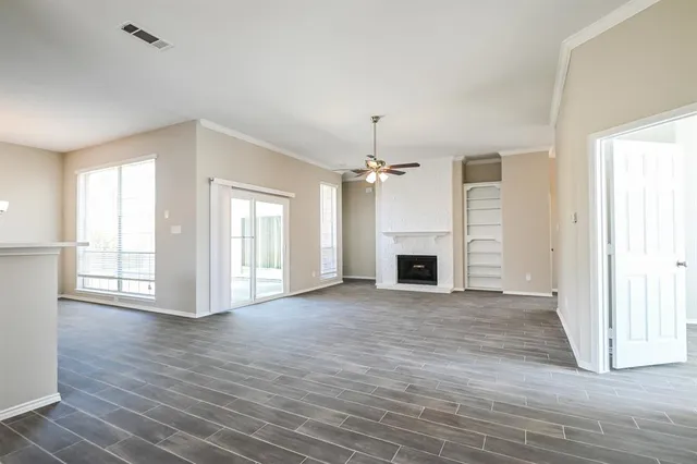 $2,360 | 8117 Eagle Drive, Rowlett, TX 75088
