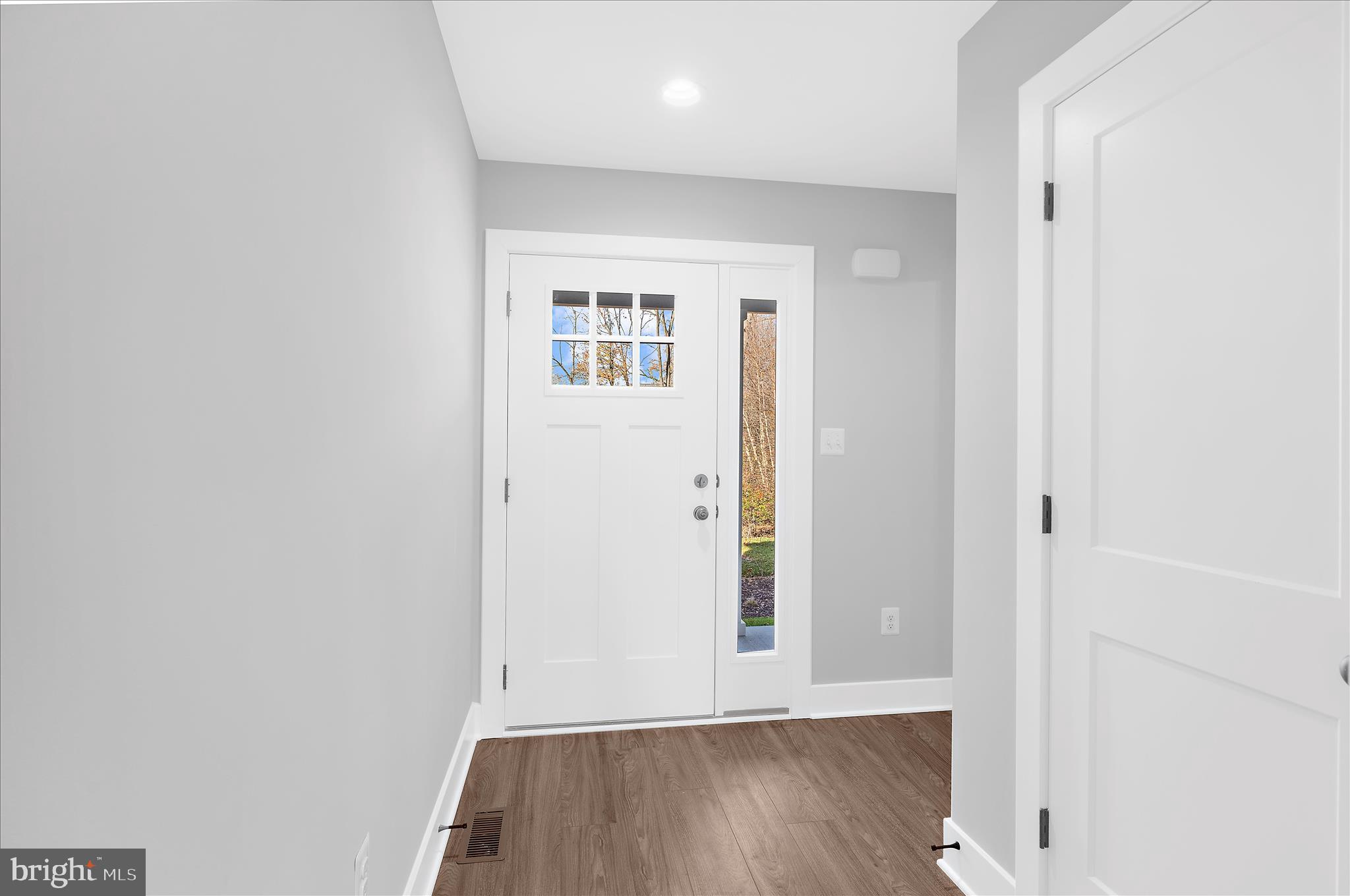 91 Edelton Avenue Severn, MD 21144 - Photo 4 of 32