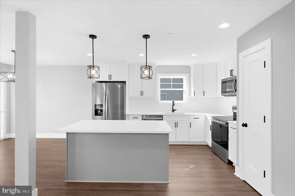 $607,500 | 91 Edelton Avenue, Severn, MD 21144