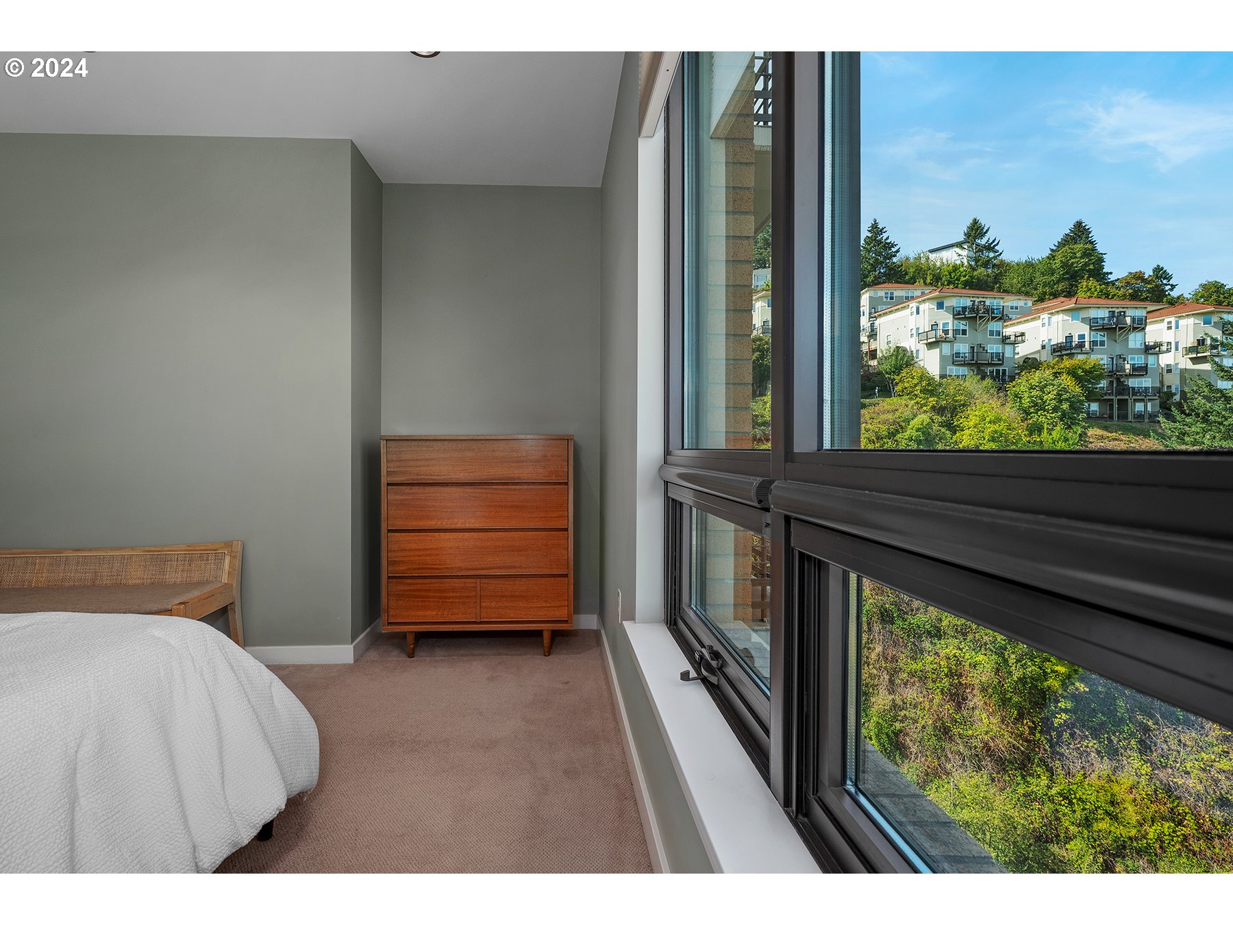 2351 Northwest Westover Road, Unit 1003 Portland, OR 97210 - Photo 25 of 42 Gallery Image 25