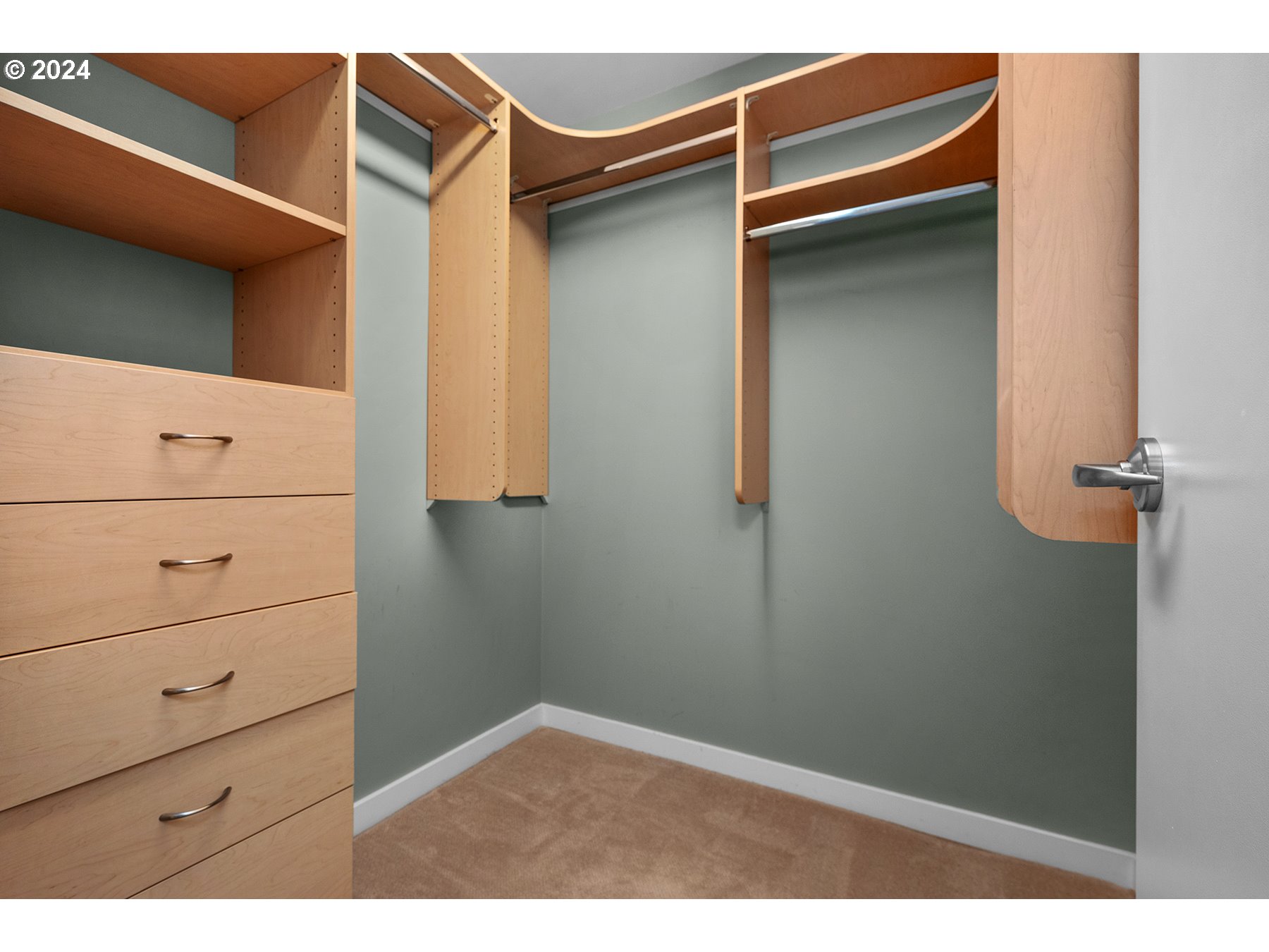 2351 Northwest Westover Road, Unit 1003 Portland, OR 97210 - Photo 26 of 42 Gallery Image 26