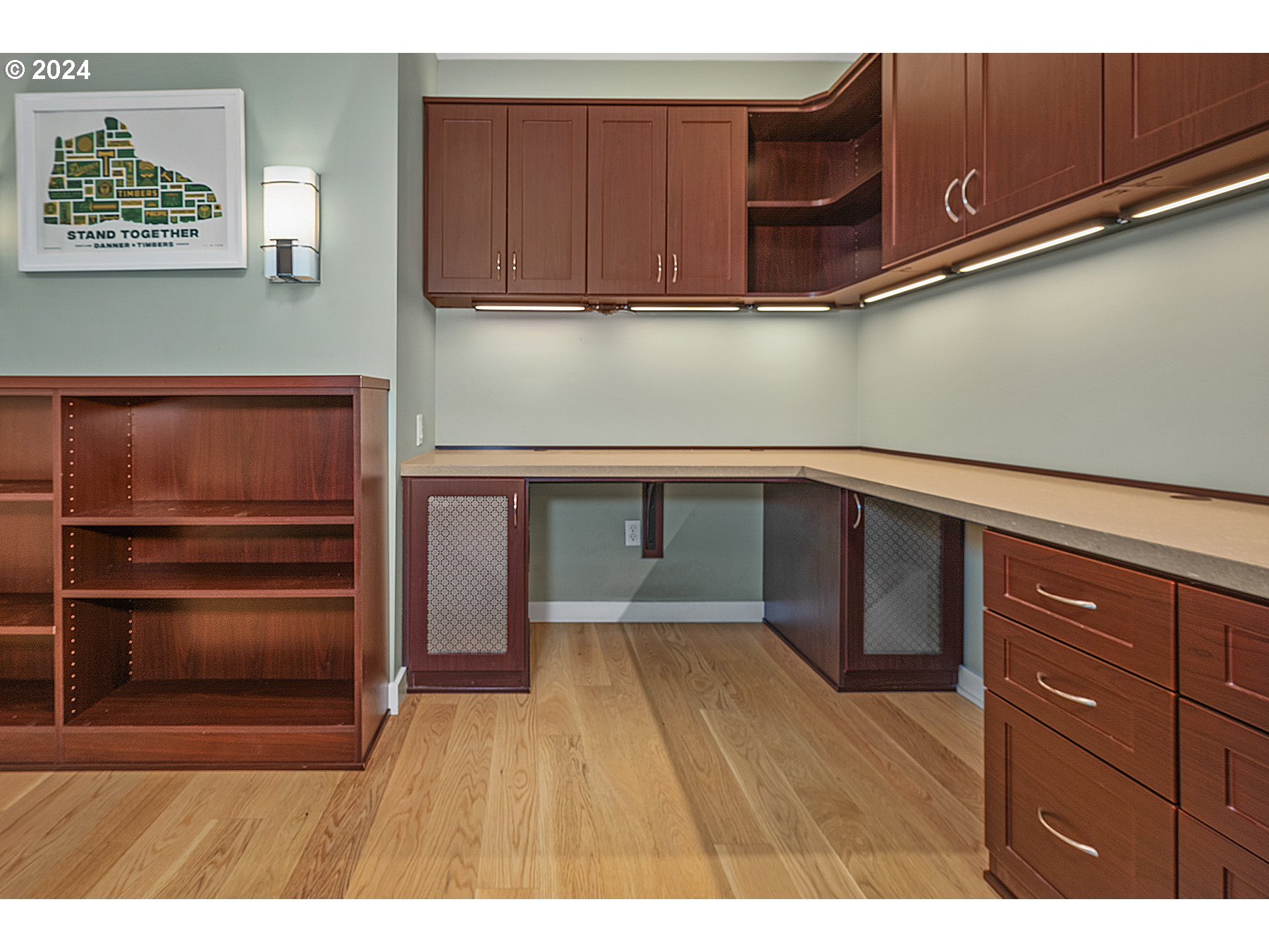 2351 Northwest Westover Road, Unit 1003 Portland, OR 97210 - Photo 35 of 42 Gallery Image 35