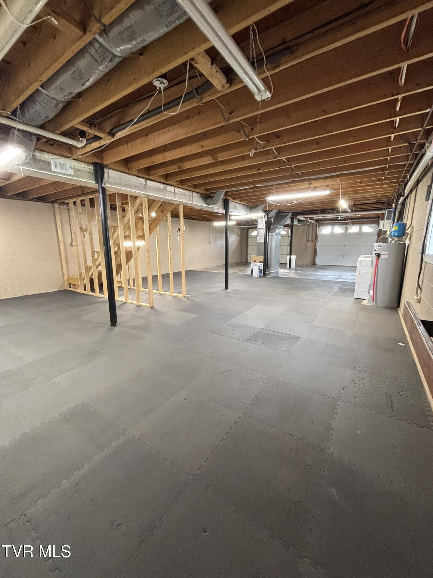 285 Brian Circle Afton, TN 37616 - Photo 13 of 24 IMG_2370