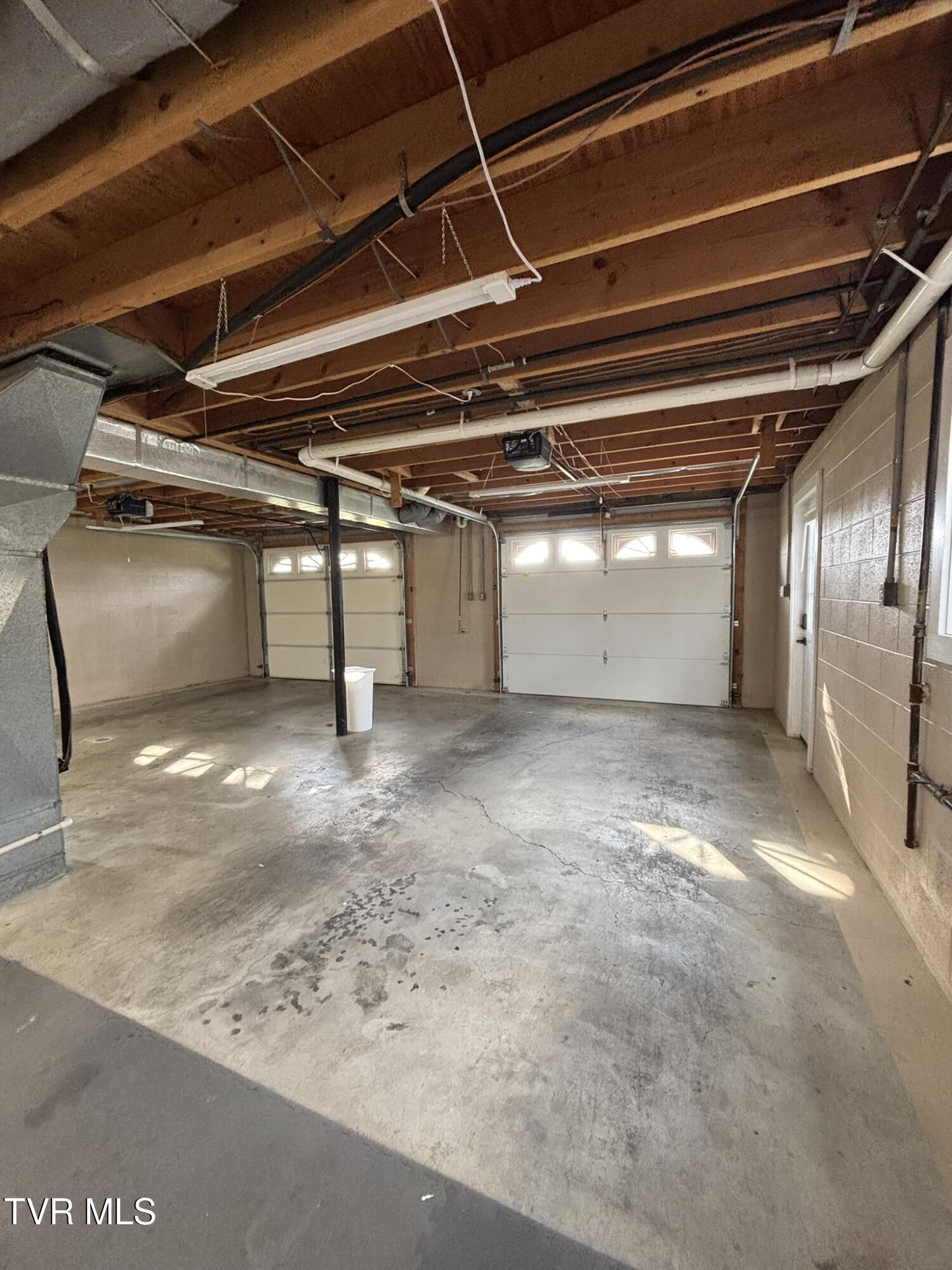 285 Brian Circle Afton, TN 37616 - Photo 15 of 24 IMG_2373