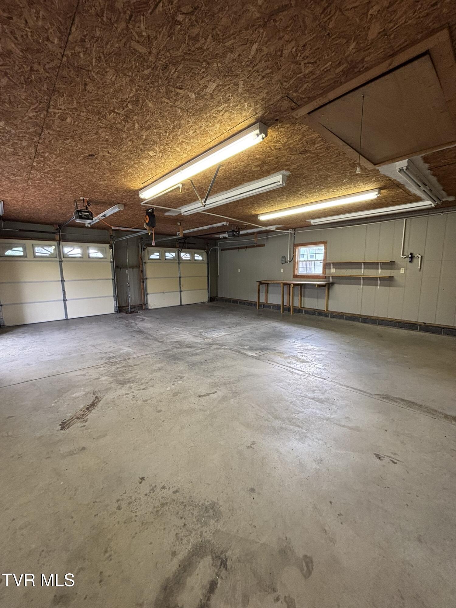 285 Brian Circle Afton, TN 37616 - Photo 19 of 24 IMG_2375