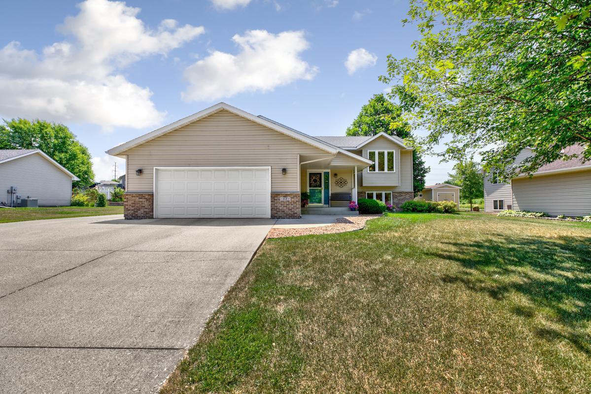 1521 Springwood Lane Faribault, MN 55021 - Photo 1 of 1 Gallery Image 1