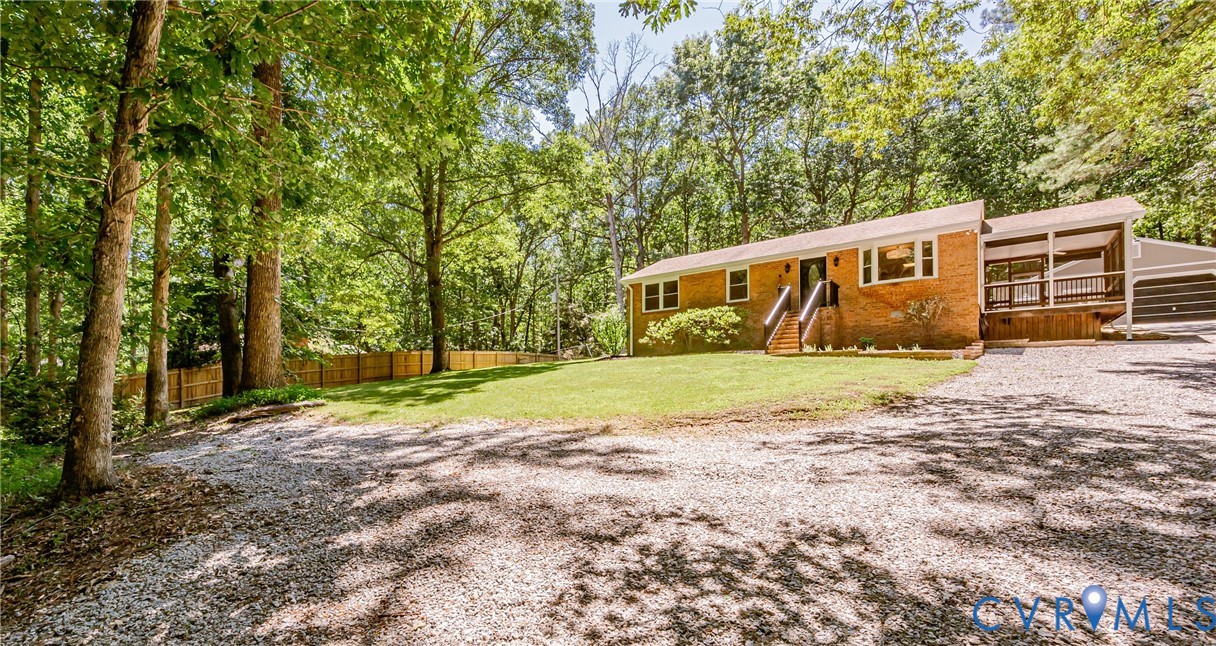 16110 Rowlett Road Chesterfield, VA 23838 - Photo 7 of 23 Additional parking out front
