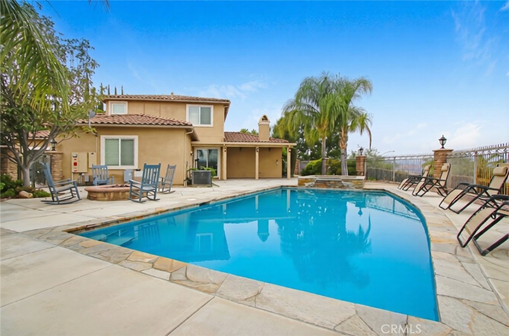 498 Green Orchard Place Riverside, CA 92506 - Photo 11 of 51