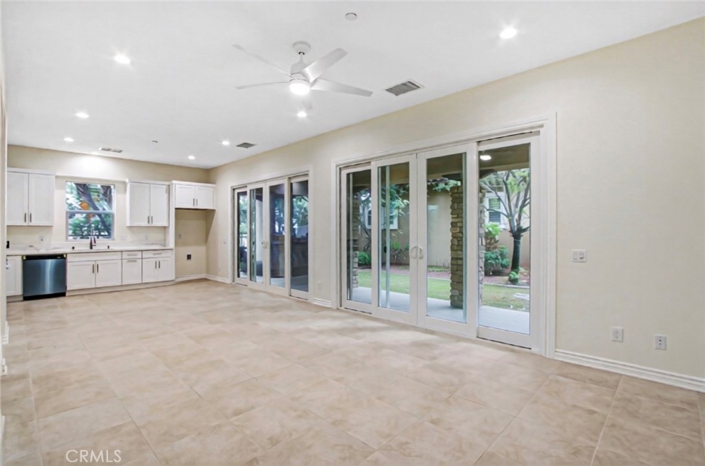 498 Green Orchard Place Riverside, CA 92506 - Photo 40 of 51