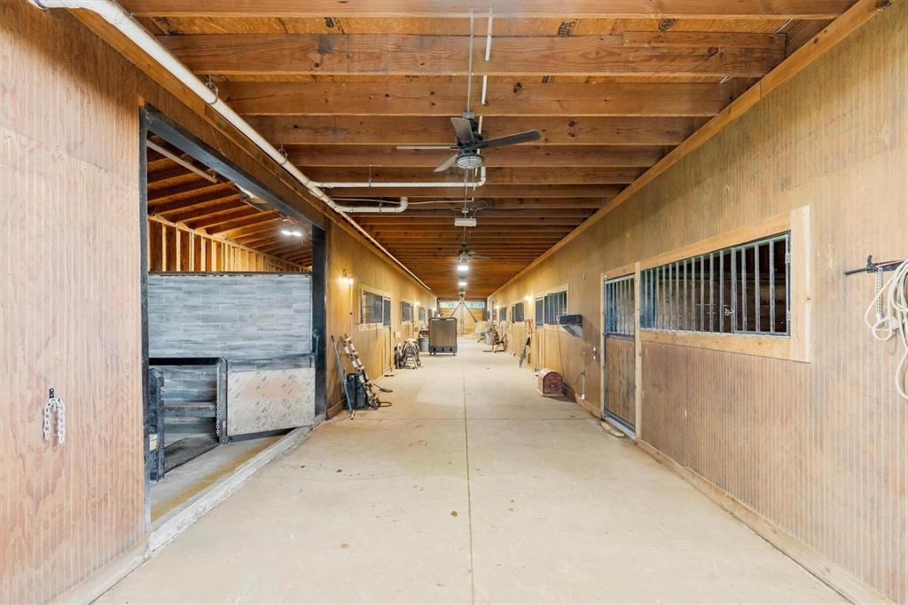 9583 Neal Road Forney, TX 75126 - Photo 27 of 34 a view of a garage