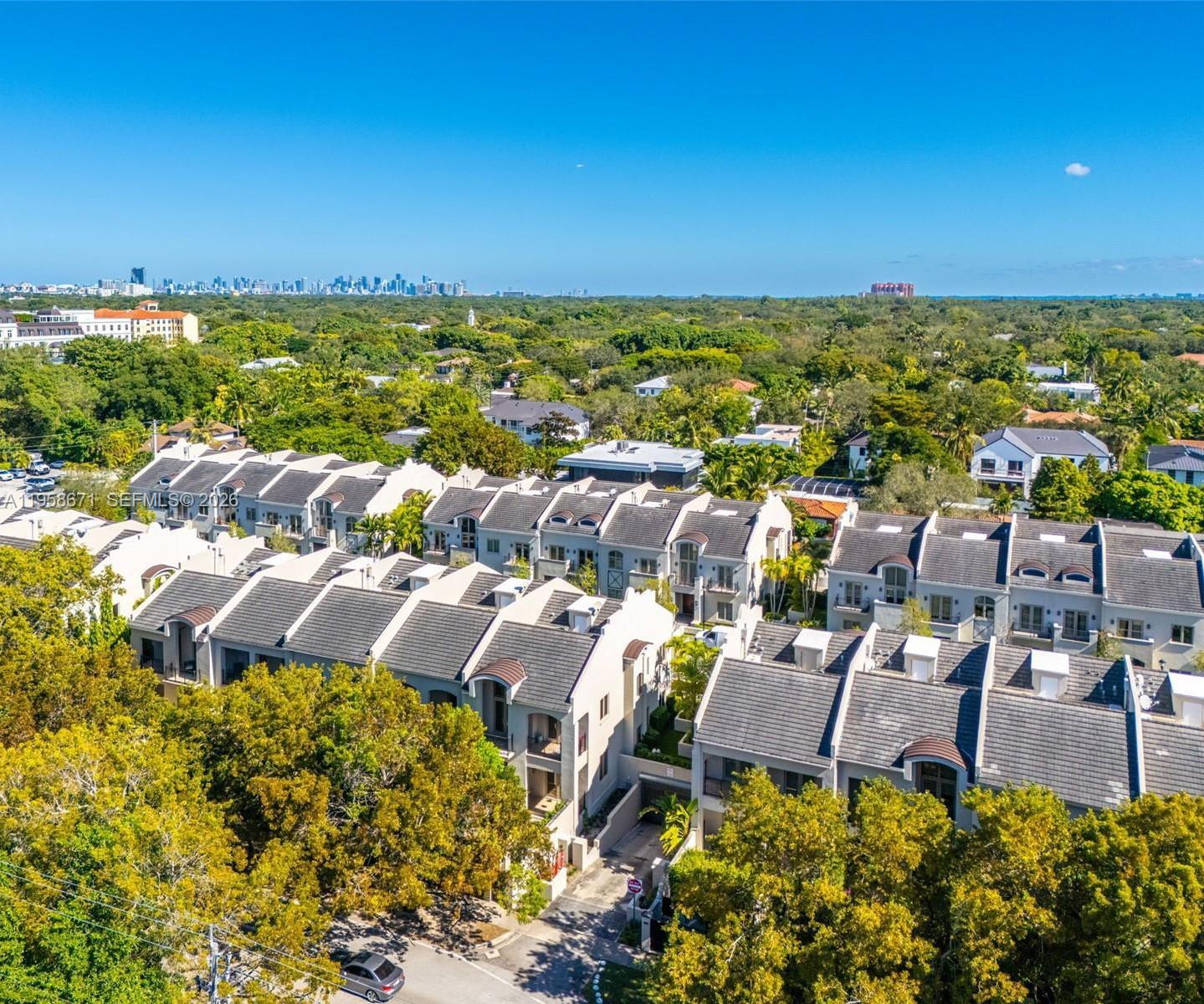 7560 Southwest 56th Court Miami, FL 33143 - Photo 28 of 30 an aerial view of residential houses with outdoor space