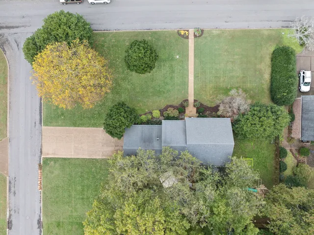 $777,000 | 1121 Brandon Drive, Franklin, TN 37064