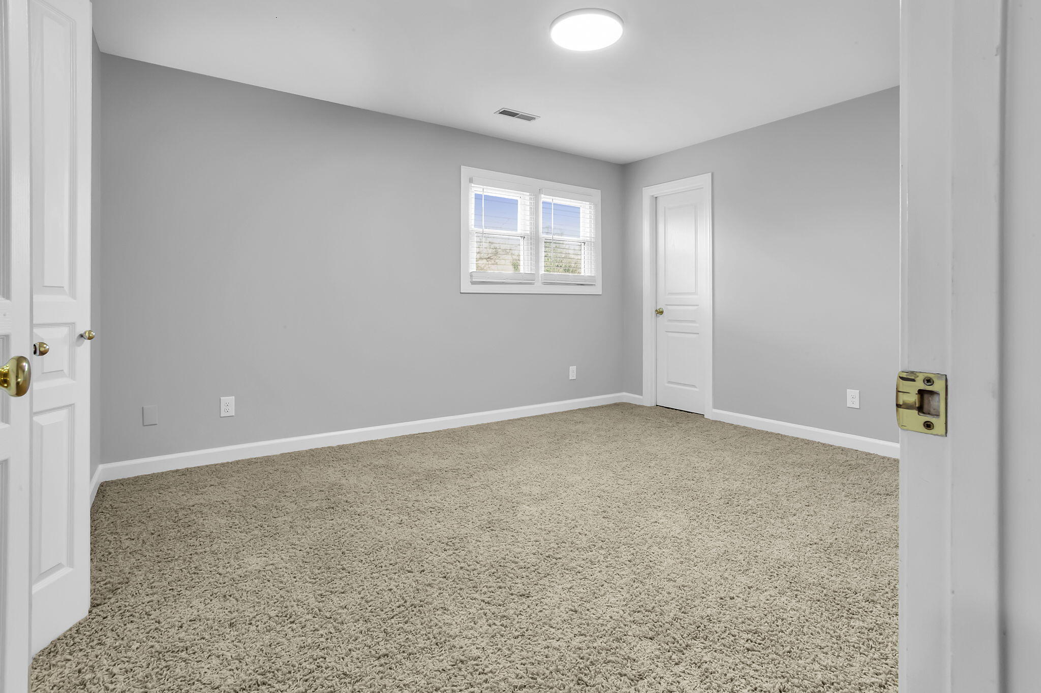 6407 Cheltenham Road South Hixson, TN 37343 - Photo 25 of 47 carpeted guest bedroom 1