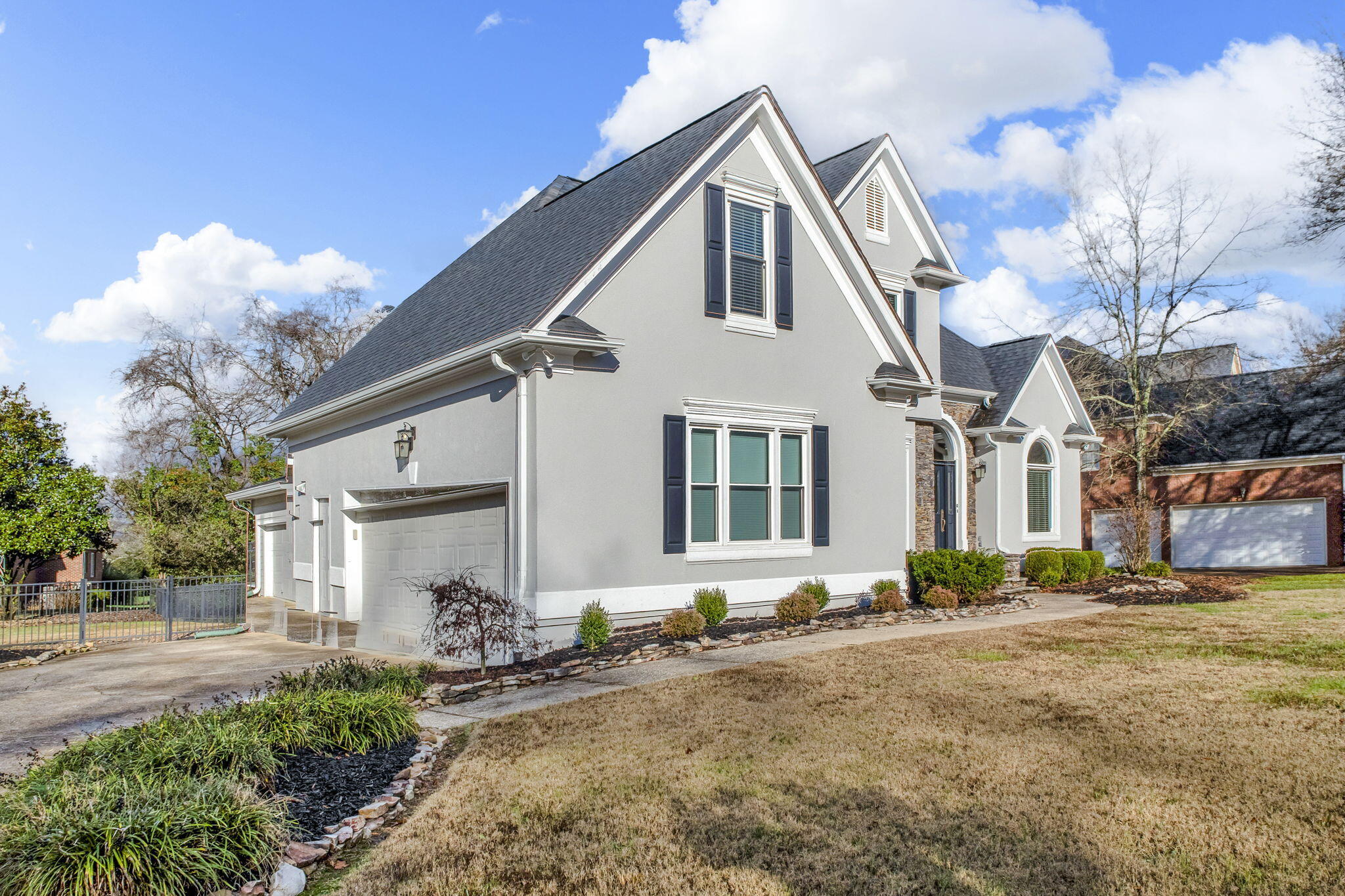 6407 Cheltenham Road South Hixson, TN 37343 - Photo 3 of 47 left side with garage