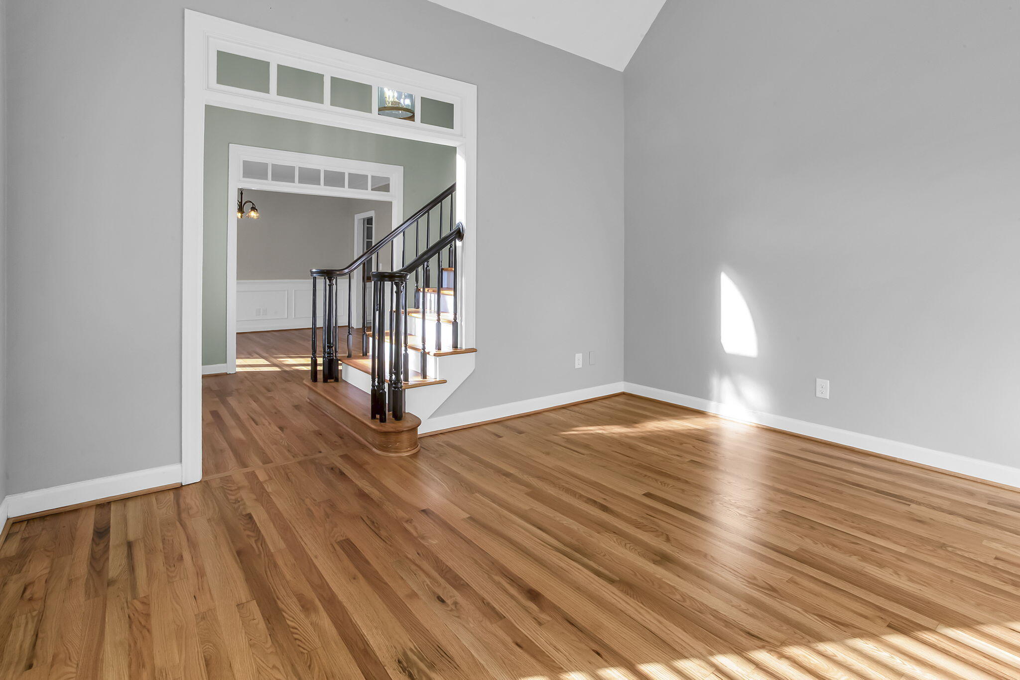 6407 Cheltenham Road South Hixson, TN 37343 - Photo 7 of 47 office with vaulted ceiling