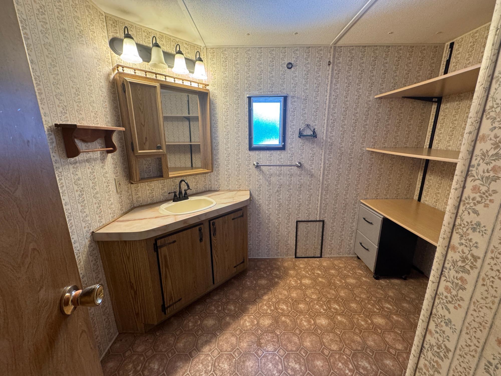 11396 Old 8 Road Crandon, WI 54520 - Photo 13 of 18 Gallery Image 13