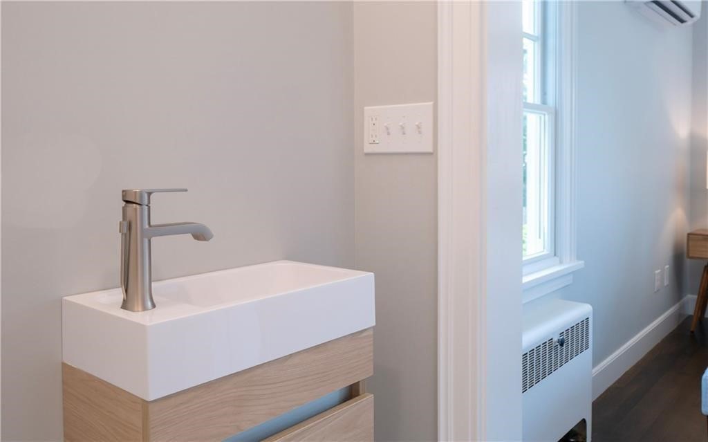 118 Ruggles Avenue, Unit 101 Newport, RI 02840 - Photo 40 of 44