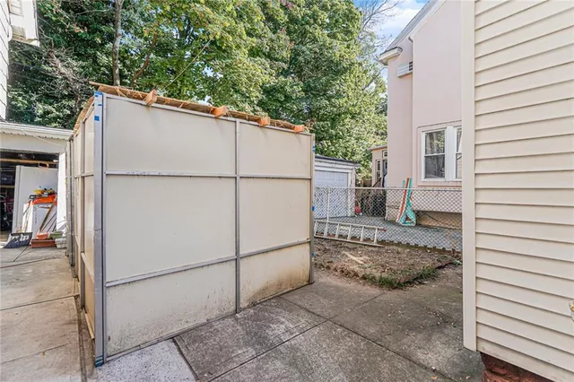 $999,999 | 1443 East 15th Street | The Lindens