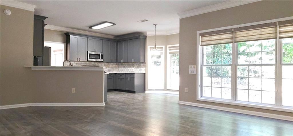 2994 Meadow Church Road Suwanee, GA 30024 - Photo 11 of 38