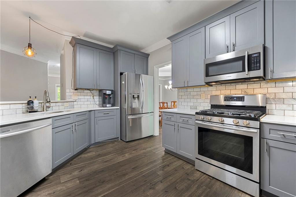 2994 Meadow Church Road Suwanee, GA 30024 - Photo 14 of 38