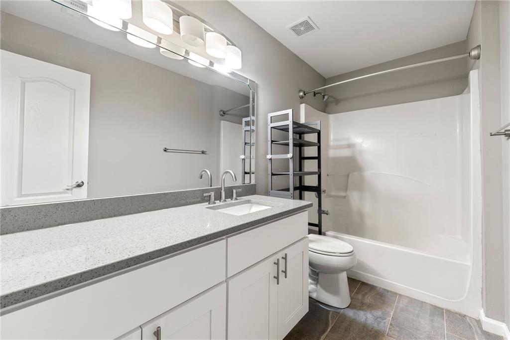 2994 Meadow Church Road Suwanee, GA 30024 - Photo 19 of 38