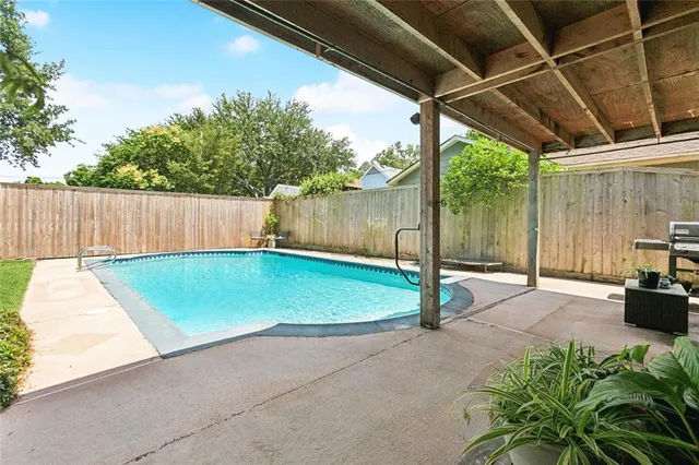 $649,000 | Undisclosed Address, Metairie, LA 70005