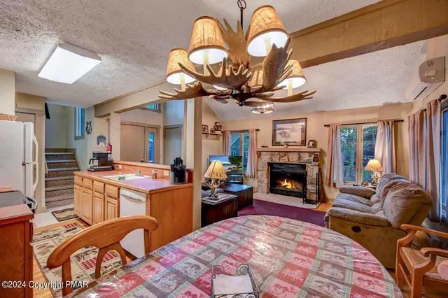 $274,000 | 103 Telemark, Lake Harmony, PA 18624