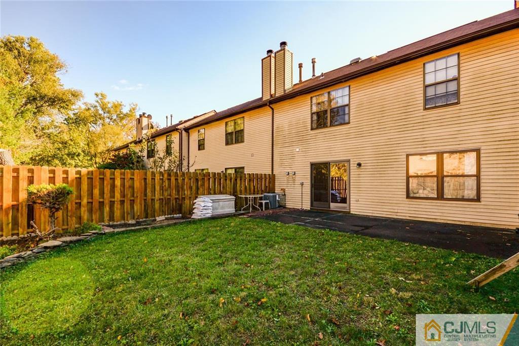 7 Rutledge Court East Brunswick, NJ 08816 - Photo 18 of 21 Gallery Image 18