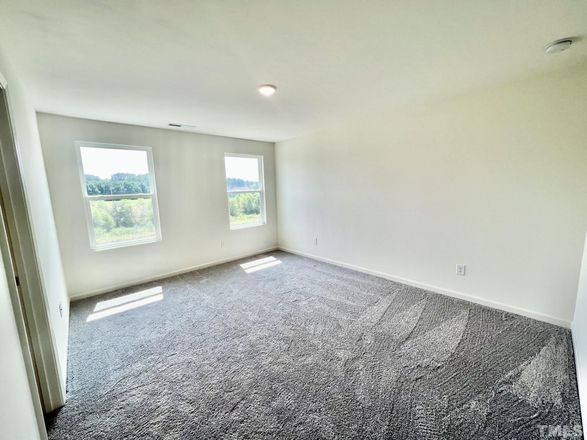 3403 C Walker Drive Wilson, NC 27893 - Photo 12 of 26 an empty room with windows