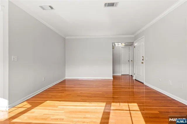 $2,250 | 250 Franklin Turnpike, Unit 302S, Mahwah, NJ 07430