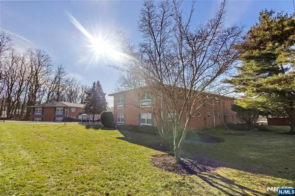 $2,250 | 250 Franklin Turnpike, Unit 302S, Mahwah, NJ 07430