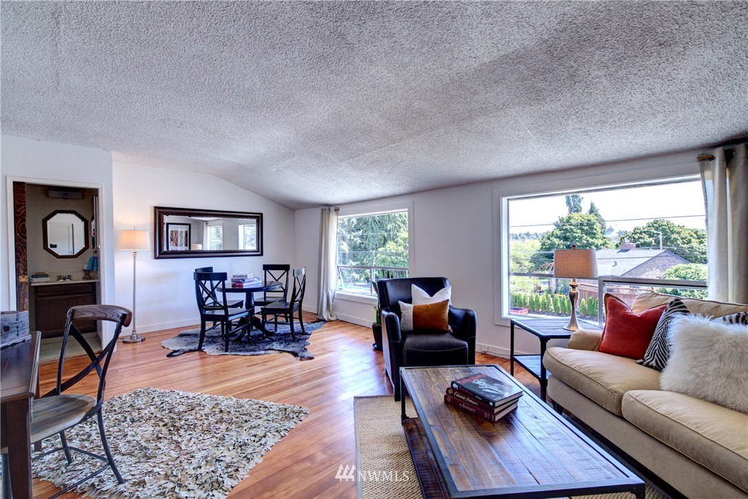 1340 North 77th Street Seattle, WA 98103 - Photo 17 of 25 Gallery Image 17