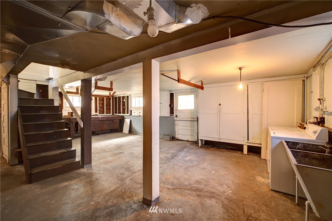 1340 North 77th Street Seattle, WA 98103 - Photo 20 of 25 Gallery Image 20