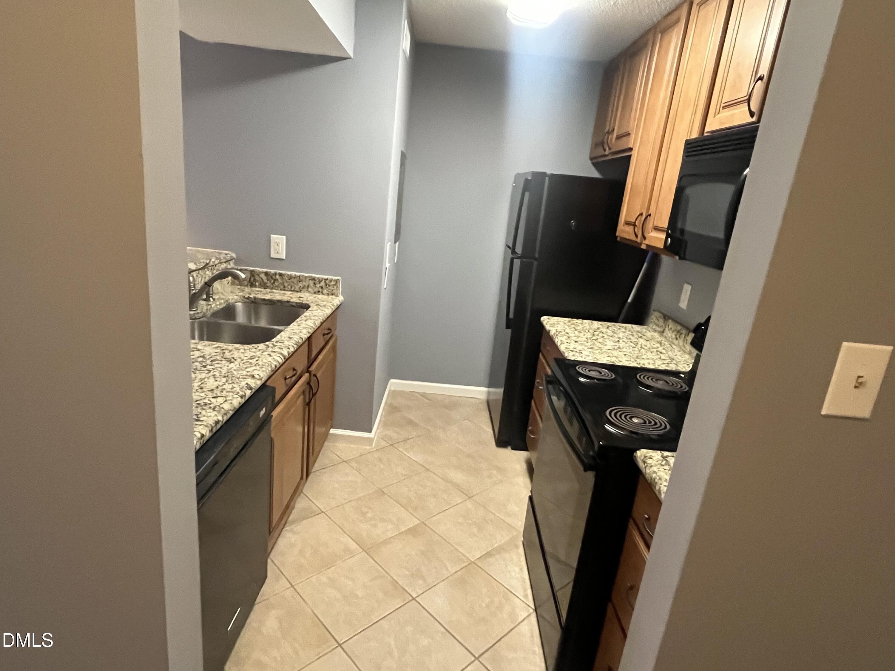 3805 Chimney Ridge Place, Unit 7 Durham, NC 27713 - Photo 12 of 30 IMG_2867