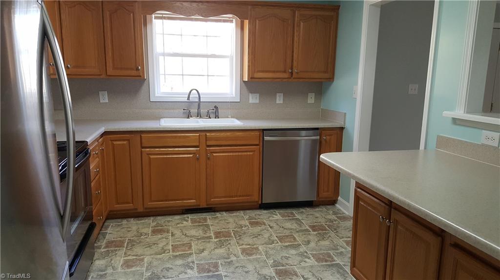 3026 Hoover Hill Road Trinity, NC 27370 - Photo 6 of 20 Gallery Image 6