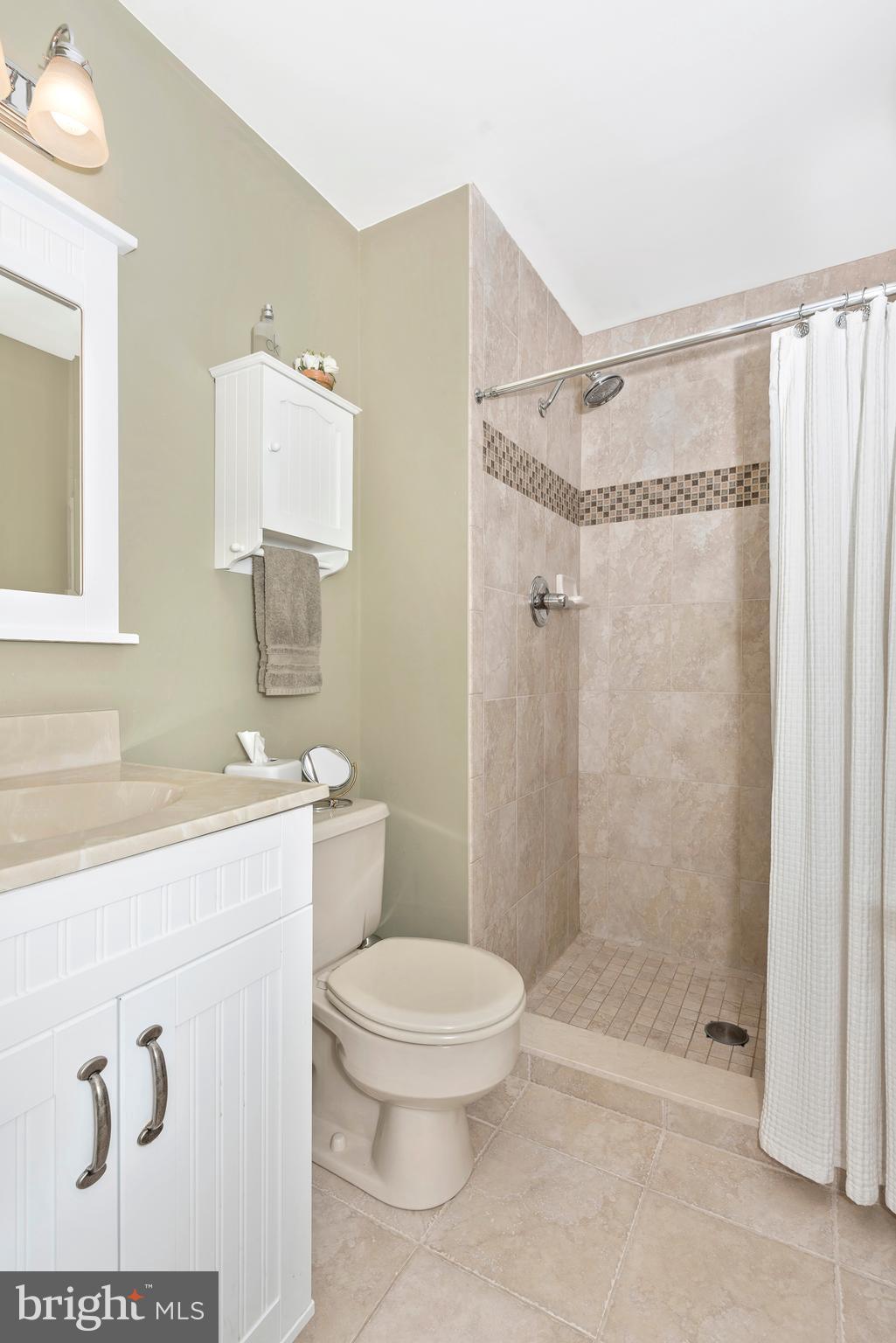 2665 Gilbert Road Mount Airy, MD 21771 - Photo 20 of 30 Ceramic Master Bath
