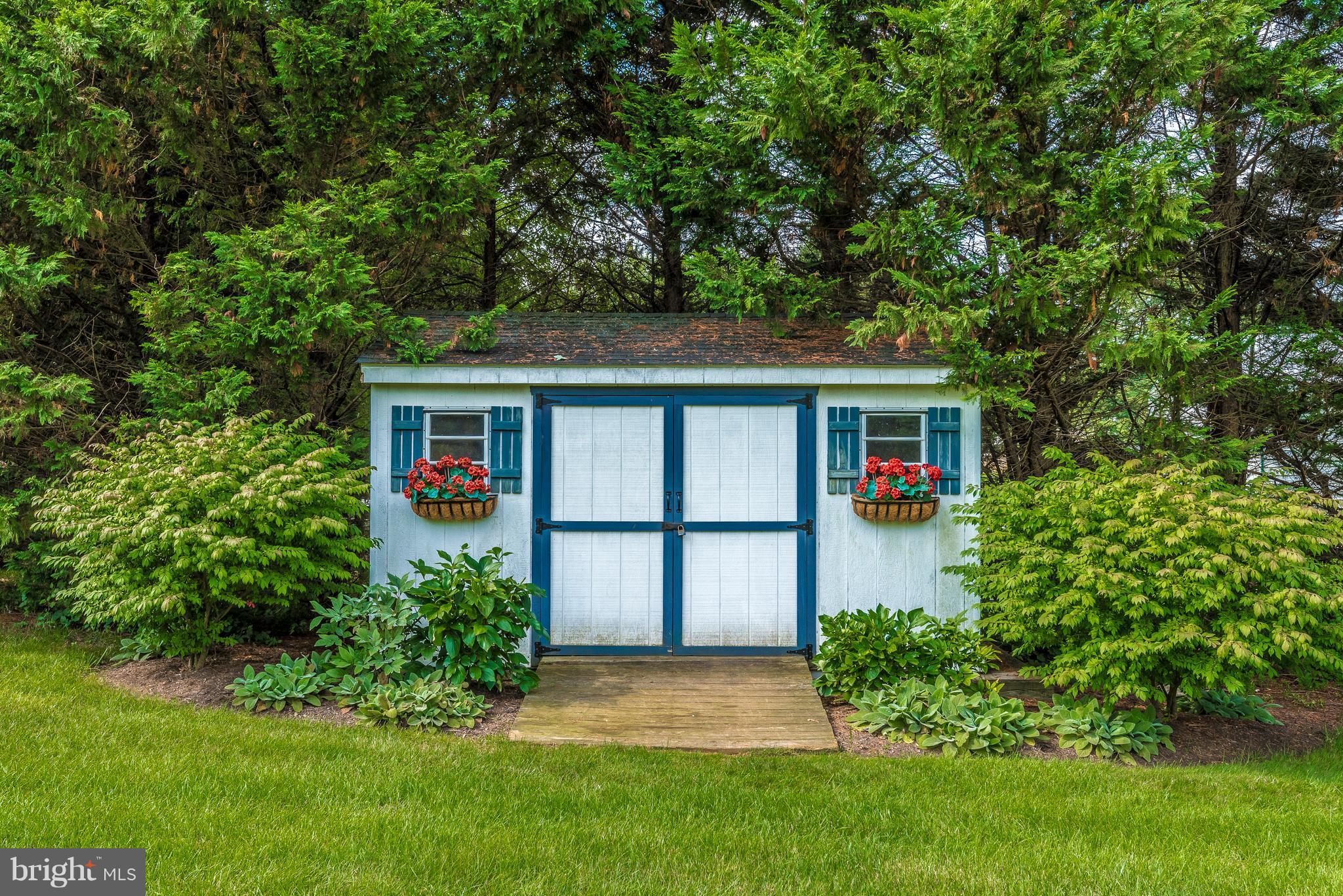 2665 Gilbert Road Mount Airy, MD 21771 - Photo 28 of 30 Charming Garden Shed