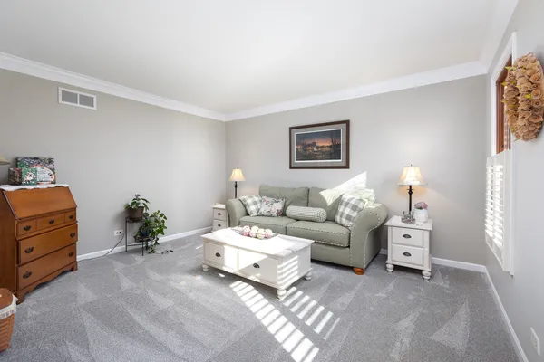 $649,900 | 2310 Wyndham Court, Aurora, IL 60504