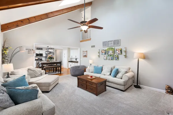$649,900 | 2310 Wyndham Court, Aurora, IL 60504